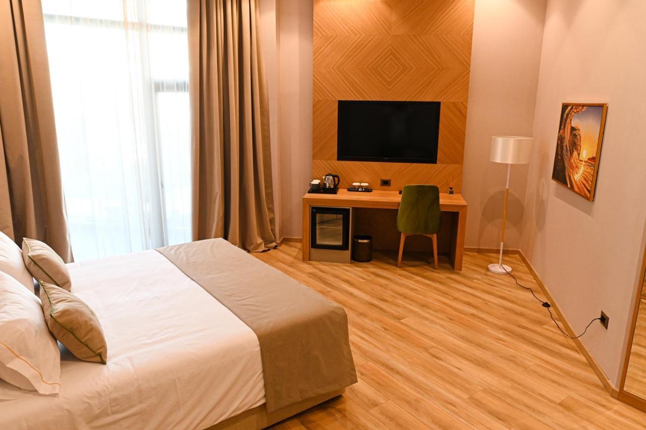 White Hill Hotel, Spa & Conferences Durrës Zewnętrze zdjęcie